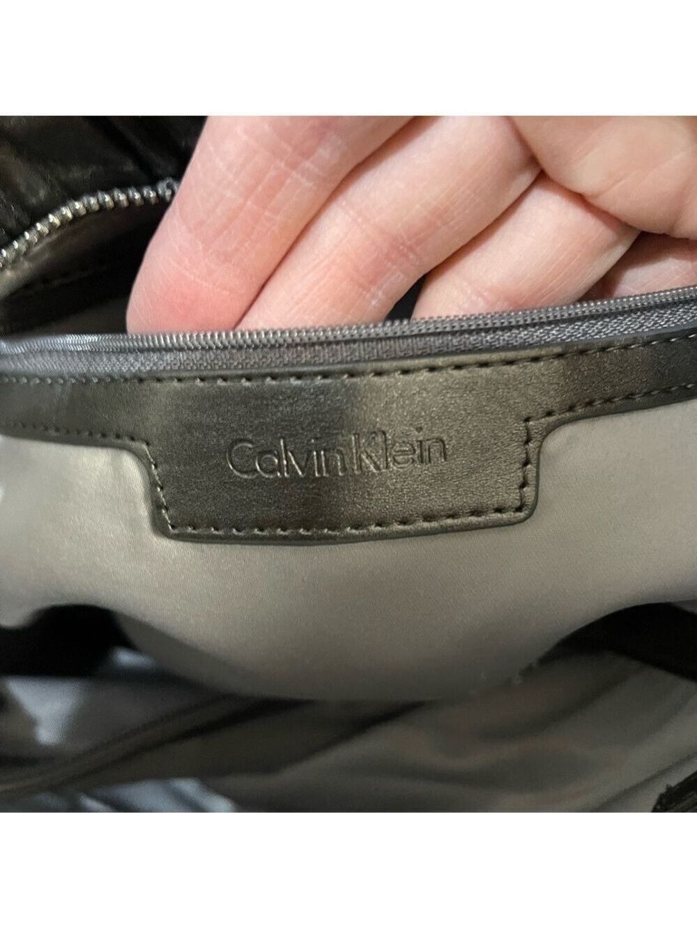 Calvin Klein - Picture 13 of 14